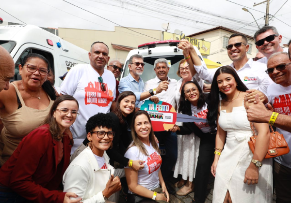 Jerônimo entrega obras e anuncia novos investimentos em Mairi