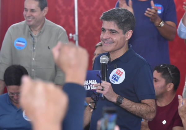 ACM Neto promete reservar vagas em universidades estaduais para alunos da rede pública