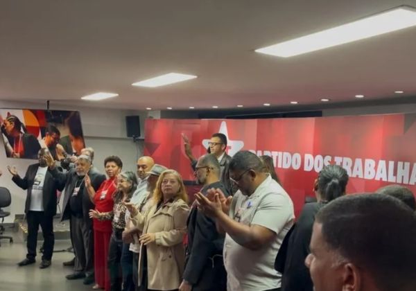 PT divulga carta a evangélicos e afirma que não fará uso da fé para fins eleitorais