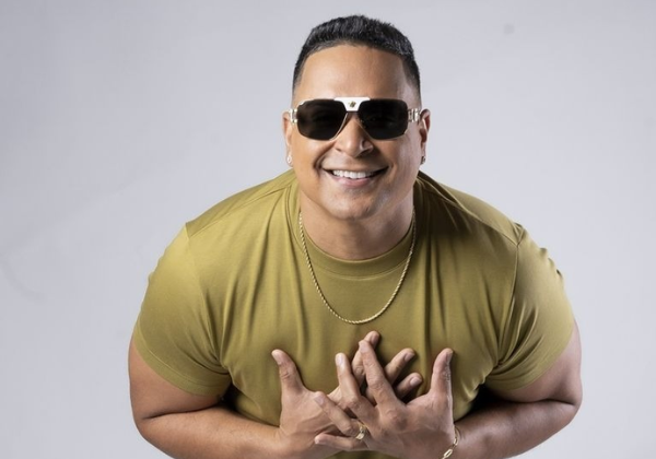 Xanddy Harmonia faz show em Salvador e recebe título de Cidadão Santo-Amarense no fim de semana