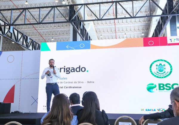 Cardeal da Silva apresenta Banco Social Cardinalense e moeda Mineral em fórum nacional de gestão pública em Brasília