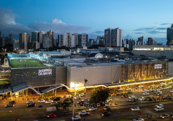 Shopping da Bahia terá funcionamento especial durante jogos do Brasil na Copa do Mundo 2026