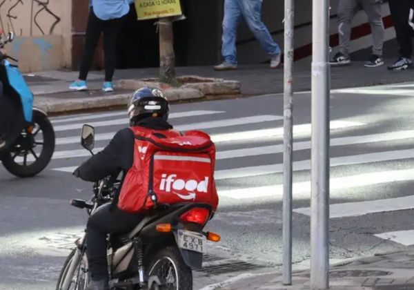 Governo federeal lança crédito para entregadores e motoristas financiar veículos novos