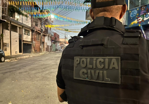 Operação prende 16 suspeitos de integrar facção ligada a 15 homicídios em Salvador