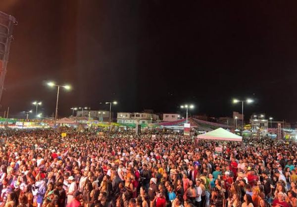 Prefeitura de Araci promove São João com grandes atrações e artistas regionais