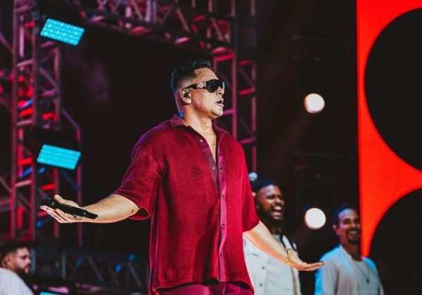 Xanddy Harmonia aposta em repertório especial e clima junino em série de shows pela Bahia