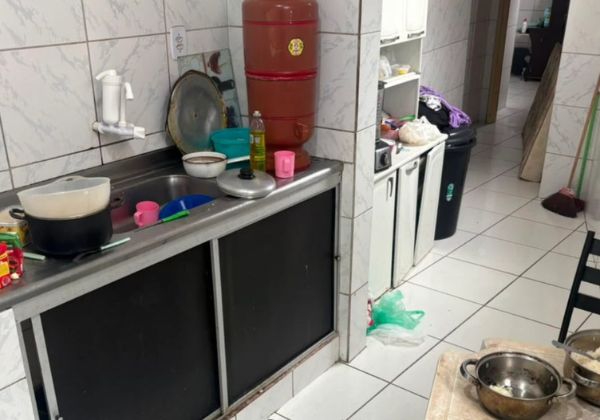 Cinco idosos são resgatados em abrigo clandestino em Salvador; responsável é preso