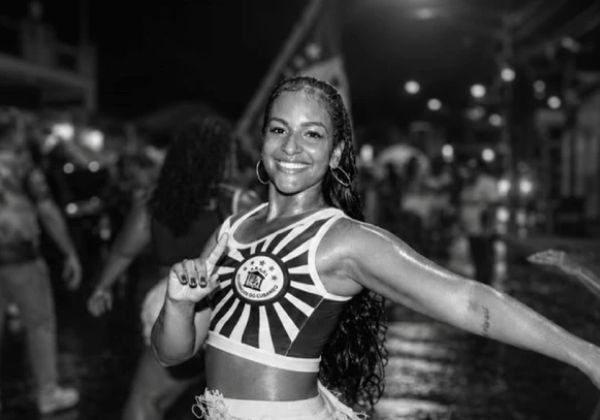 Passista da Acadêmicos do Cubango morre após duas semanas internada por explosão em Niterói 