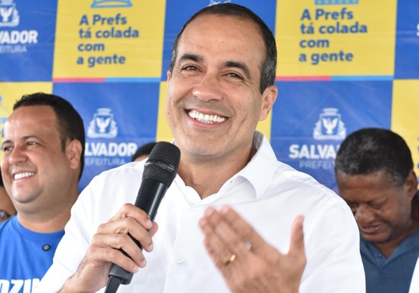 Prefeitura entrega arena de grama sintética em Cajazeiras XI e supera marca de 100 novos campos em Salvador