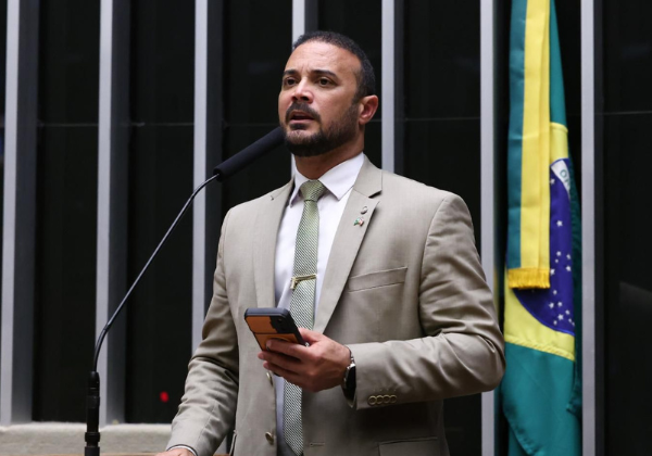 Capitão Alden elogia programa de Flávio Bolsonaro contra criminalidade