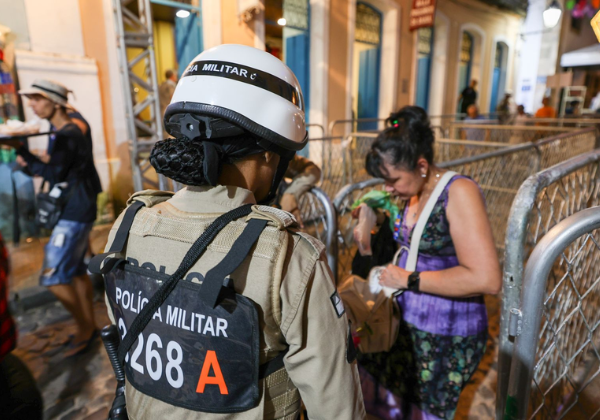 Ações para segurança e acolhimento ao turista ganham reforço no São João da Bahia do Centro Histórico de Salvador