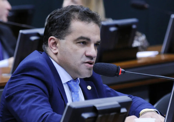Deputado do PL é alvo da PF em operação contra desvios de emendas parlamentares