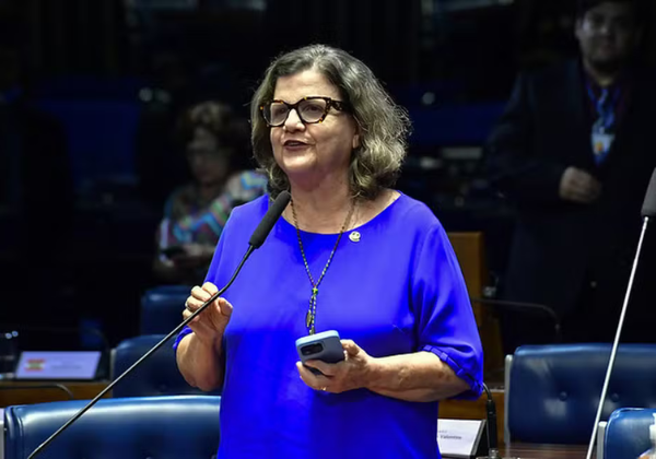 Lula escolhe Teresa Leitão para lugar de Wagner na liderança do governo no Senado