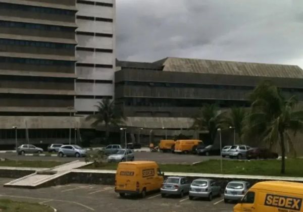 Antigo complexo dos Correios na Pituba é arrematado por R$ 97,7 milhões pela Moura Dubeux