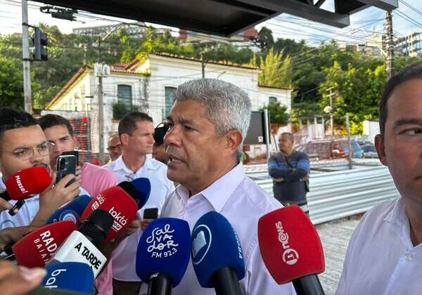 Jerônimo nega afastar secretários em razão do caso Master