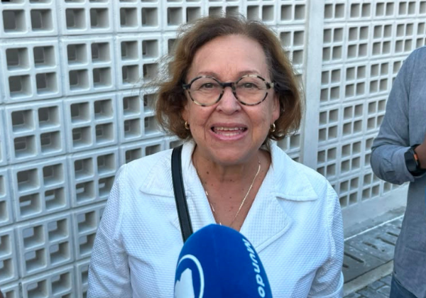 Lídice diz que PSB não reivindica suplência de Wagner, mas afirma manter conversas