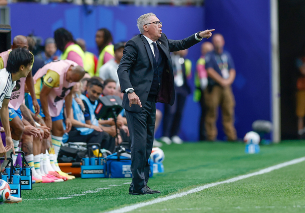 Ancelotti celebra vaga nas oitavas e diz que 2 a 1 sobre o Japão foi 'jogo completo'