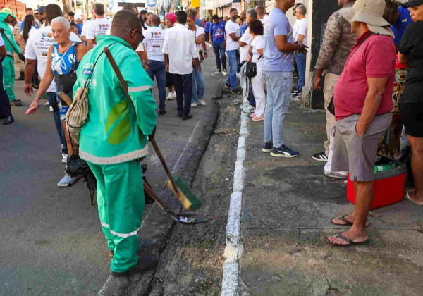 Limpurb mobiliza 250 agentes para operação de limpeza no 2 de Julho