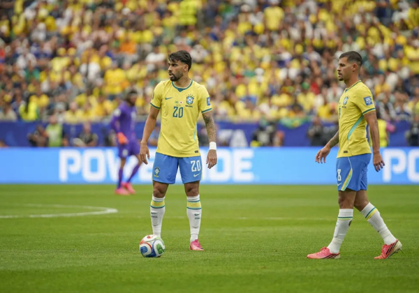 Ancelotti aguarda exames para saber se poderá contar com Lucas Paquetá na Copa