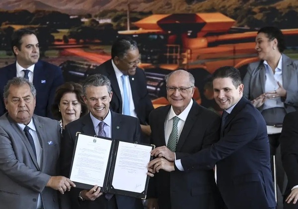 Governo federal lança Plano Safra 2026/2027 de R$ 525,1 bilhões