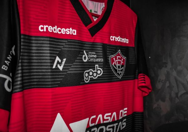 Vitória anuncia retorno de marca própria de material esportivo a partir de 2027