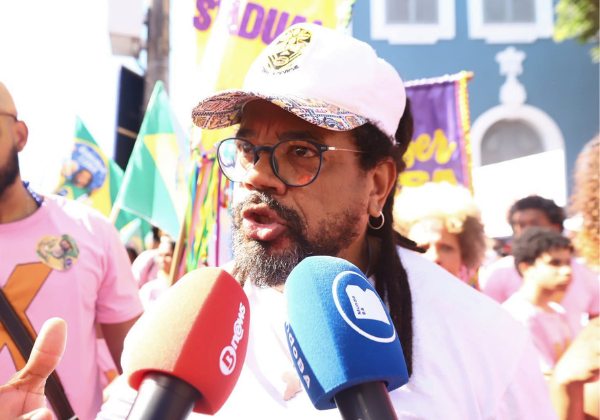 Kleber Rosa diz que vitória de ACM Neto significaria ‘entregar Bahia para aristocracias’