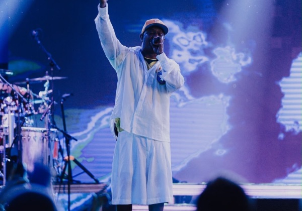 Psirico agita o Rio de Janeiro com show no Jockey Club Brasileiro
