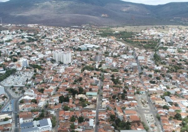 Inmet alerta para baixa umidade do ar em 31 municípios da Bahia nesta sexta-feira (3)
