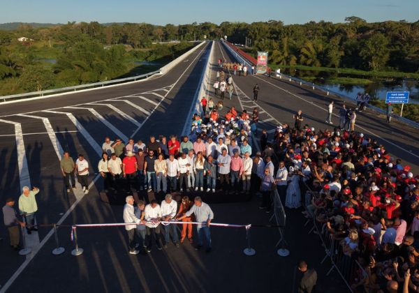 Jerônimo inaugura primeira etapa da BA-649 e libera novo acesso entre Itabuna e Ilhéus