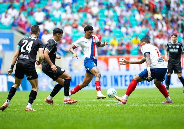 Bahia goleia City Torque de virada em amistoso na Arena Fonte Nova
