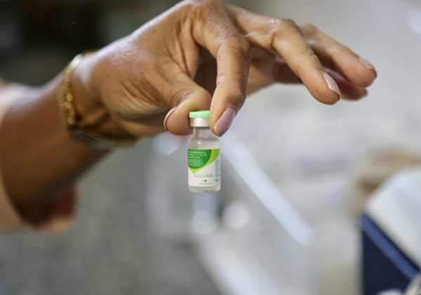 Jovens de 15 a 19 anos têm até dezembro para se vacinar contra o HPV em Salvador