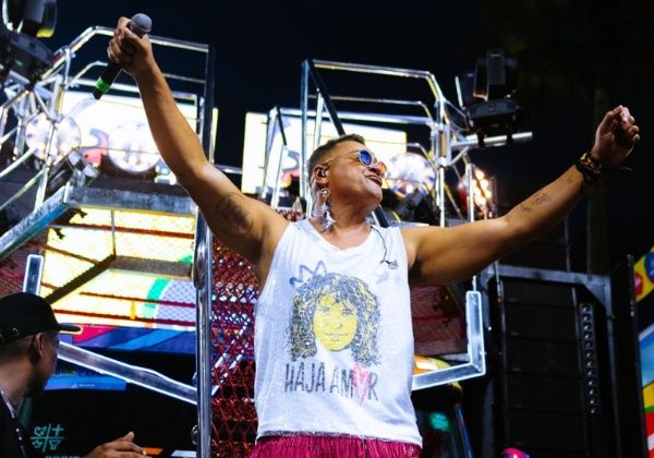 Xanddy Harmonia leva energia do pagode baiano para a temporada de Praia em Minas Gerais