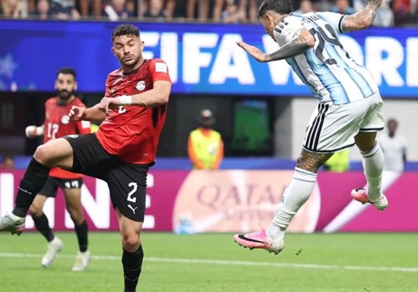 Copa do Mundo: Argentina vence Egito de virada e se classifica para quartas de final