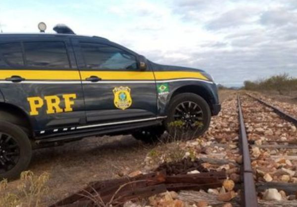 Nove suspeitos são presos por furtar trilhos de antiga ferrovia na Bahia