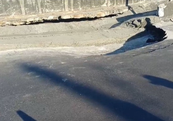 Vídeo: Trecho da BR-324 volta a ceder um dia após reparo e é interditado novamente em Simões Filho