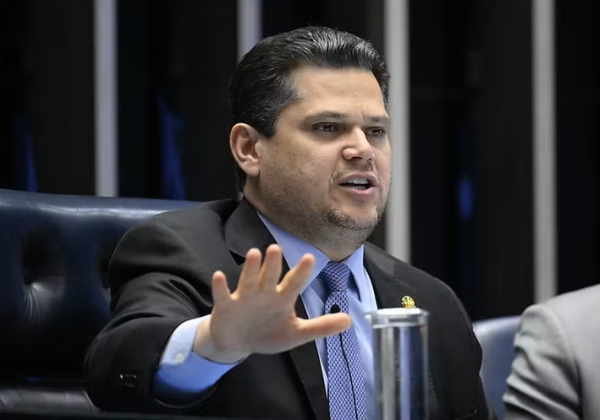 Sessão do Congresso é cancelada e Legislativo não votará nada relevante até eleições