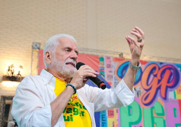 'Achar que política é ruim é deixar que os piores mandem’, diz Jaques Wagner durante PGP em Vitória da Conquista