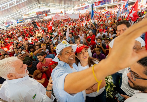 Jerônimo reúne 33 prefeitos e ex-prefeitos no PGP de Bom Jesus da Lapa