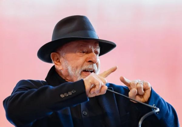 Lula chama cobrança anunciada por Trump no Estreito de Ormuz de ‘pirataria’