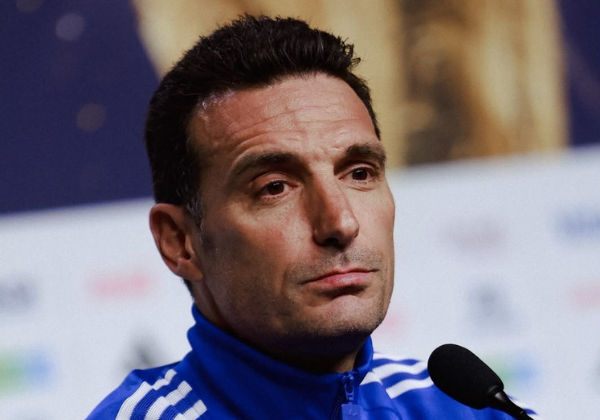Espanhóis foram melhores ao vencer a Argentina e levar o Mundial, admite Scaloni