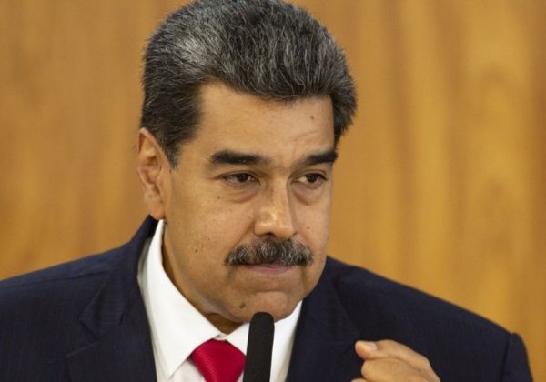 Justiça dos EUA marca para 2027 julgamento de Nicolás Maduro por narcoterrorismo
