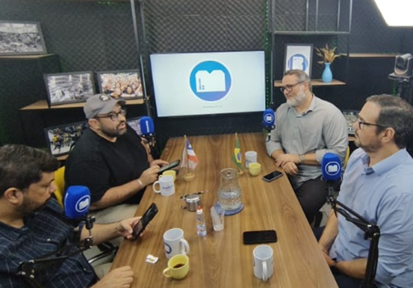 Presidente da FLEM é o convidado desta semana do podcast ‘Pinga Fogo’; assista