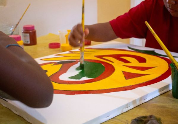 Projeto oferece oito meses de atividades culturais gratuitas para jovens do Engenho Velho da Federação