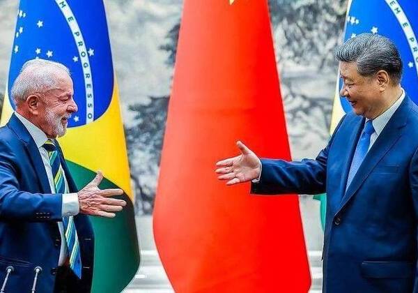 Lula e presidente da China defendem acelerar acordo entre país asiático e Mercosul em telefonema