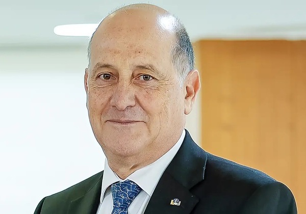 Embaixador da Argentina no Brasil é convocado por Mauro Vieira após Milei chamar Lula de ladrão