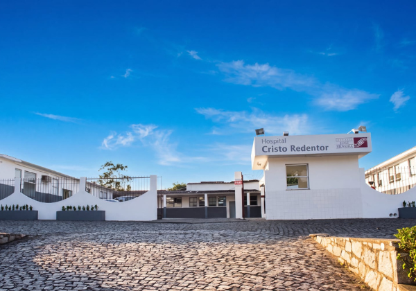 Fundação José Silveira apresenta sobre qualidade e segurança do paciente em congresso de saúde
