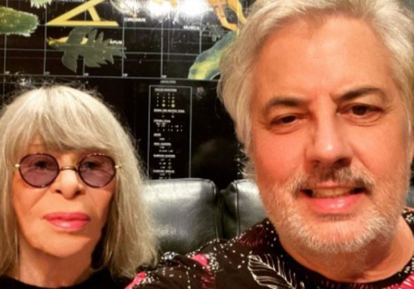 Viúvo de Rita Lee assume namoro com empresária Lilibeth Monteiro de Carvalho 