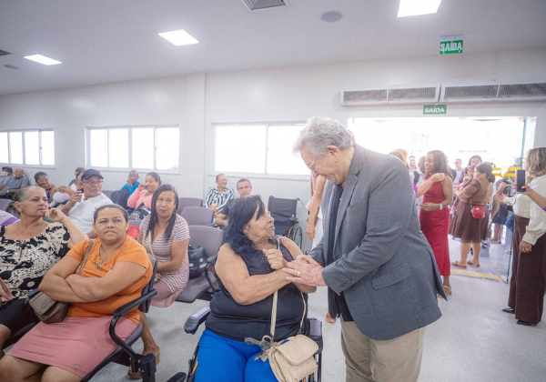 Policlínica de Camaçari registra 8,3 mil atendimentos no primeiro mês e anuncia novos exames