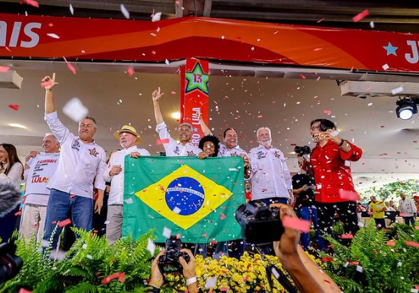 Jerônimo, Rui e Wagner gravam vídeos de campanha com Lula em Brasília