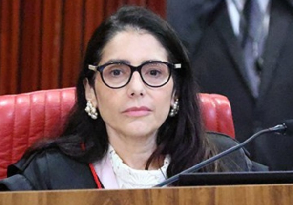 PT desiste de revisão e solicita liberação de fatia do Fundo Eleitoral